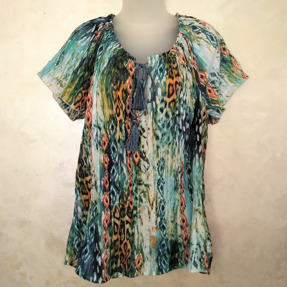 Dress Barn Woman Light Crepe Top EUC 1X
